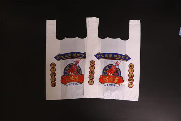濟(jì)南塑料袋在設(shè)計(jì)的時(shí)候需要滿足消費(fèi)者的哪些要求？